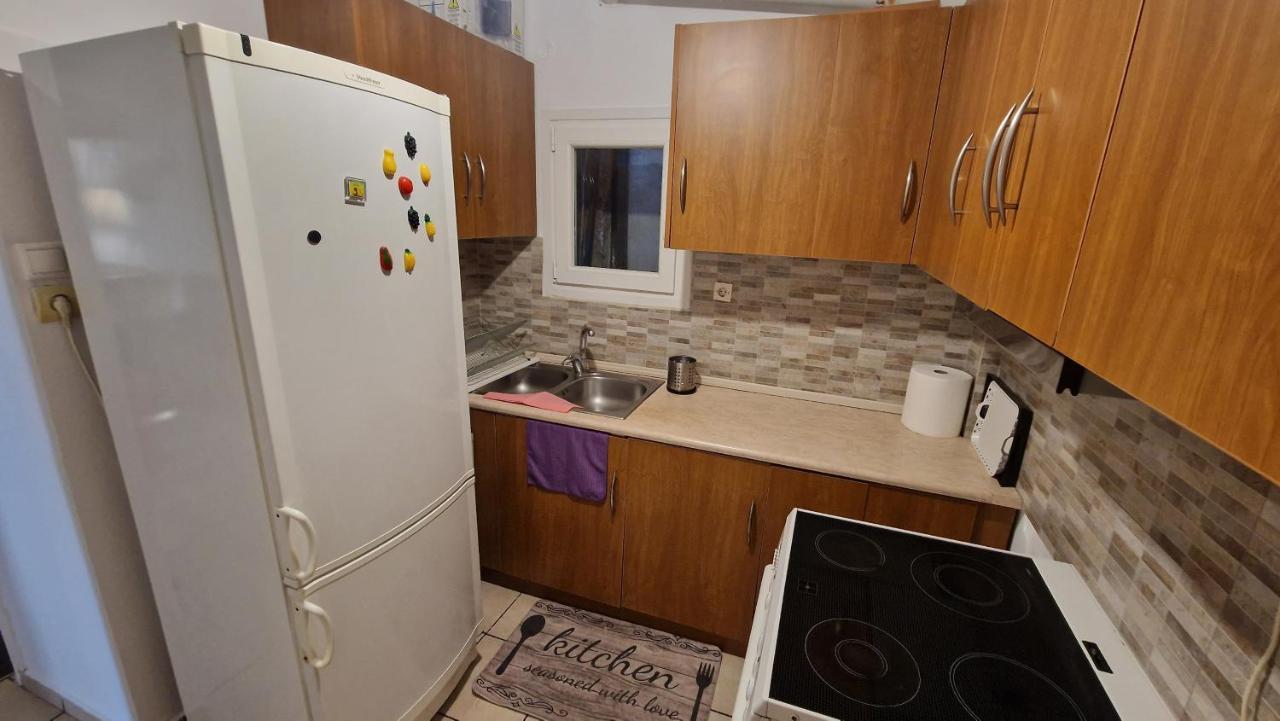 Sweet Apartment *